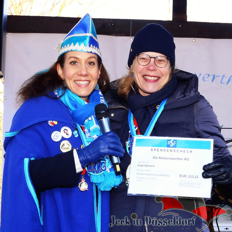 Spendenscheck an die KG Kaiserswerther vom Rheinischen Stifterforum