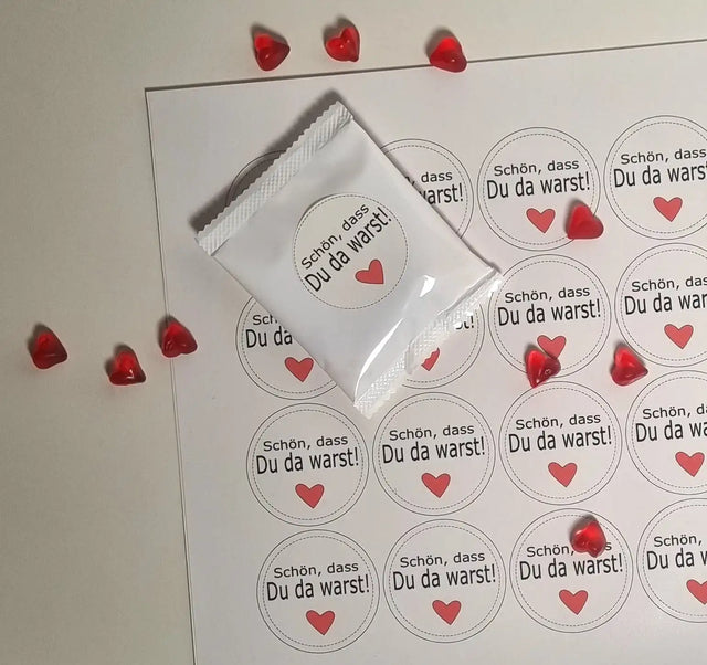 24er Set Herz-Fruchtgummitüten mit Aufdruck "Schön, dass Du da warst" als Gastgeschenk für Hochzeiten und Feiern.