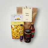 B2B Wundertüte von Dankepräsent mit Pasta-Basta Etikett und BBQ Senf sowie Farfalle al Limone und einem Grappa sowie Dattorino-Sauce