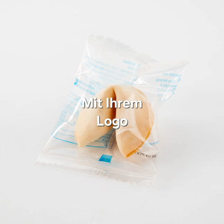 Individualisierter Glückskeks mit eigenem Firmen-Logo auf der Verpackung. Ideales Werbemittel für Messen und Firmenevents, bereits in kleinen Mengen personalisierbar. Hochwertiges Give-away vom Düsseldorfer Kontor für echte Wertschätzung.